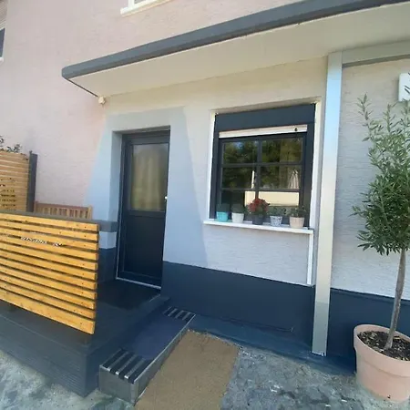 Forest Hill Travel &work Nettes Mit Privatem Eingang Mannheim Weinheim Heidelberg *