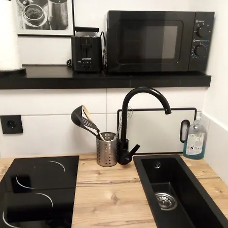 Forest Hill Travel &work Nettes Mit Privatem Eingang Mannheim Weinheim Heidelberg *