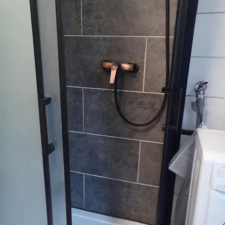 Forest Hill Travel &work Nettes Mit Privatem Eingang Mannheim Weinheim Heidelberg דירה