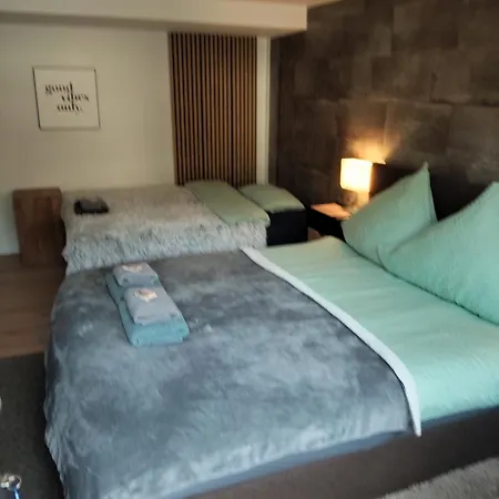 Forest Hill Travel &work Nettes Mit Privatem Eingang Mannheim Weinheim Heidelberg Apartamento Birkenau